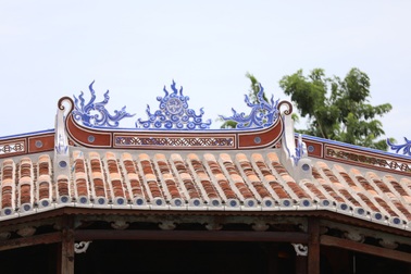 Hội An thông tin về nghi vấn mất cắp đĩa trang trí trên mái Chùa Cầu