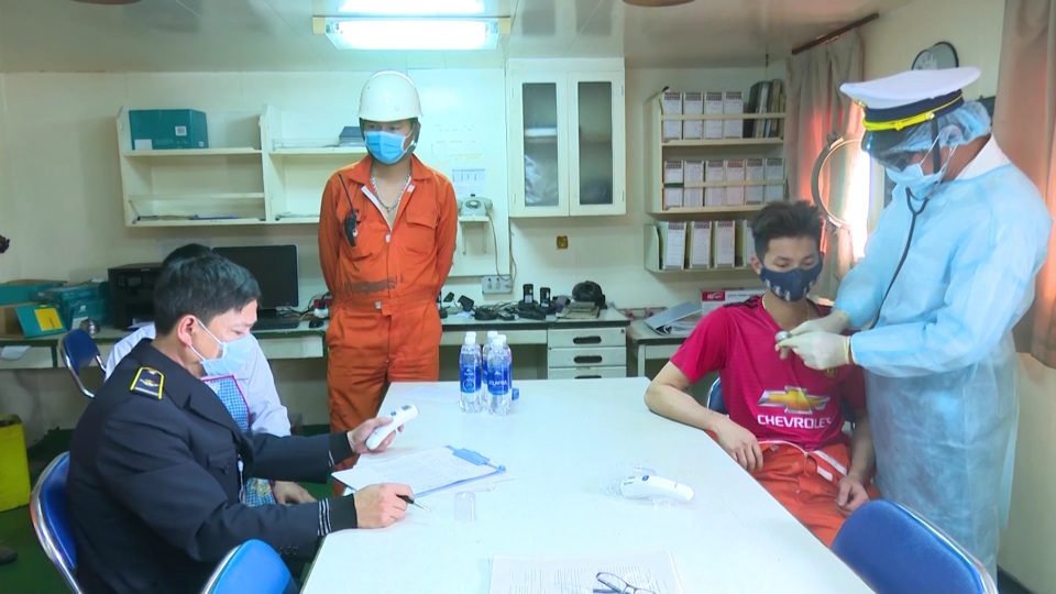 Kiểm soát dịch nCoV tại phao số 0 trên biển - 1 Kiểm soát dịch nCoV tại phao số 0 trên biển - 1