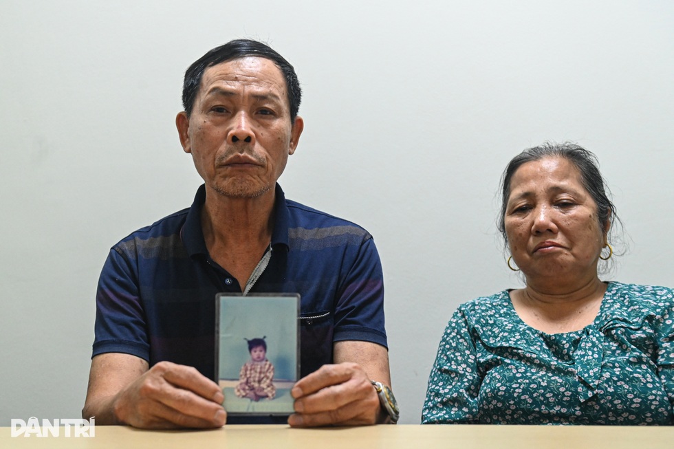 Cô gái Pháp tìm bố mẹ ở Thanh Hoá: Báo Dân trí  tìm được bố mẹ trùng khớp - 1