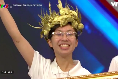 Sau 8 năm, Đường lên đỉnh Olympia đã có một cô gái giành vé vào chơi Chung kết năm