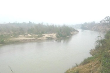 Bến đò bị đình chỉ, học sinh bỏ học nhiều