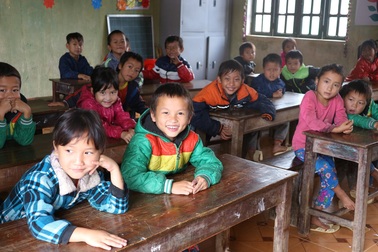 Trải nghiệm hành trình du lịch kết hợp từ thiện “Áo ấm cho em”