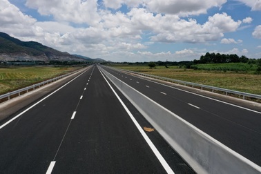 Bà Rịa - Vũng Tàu dùng đầu tư công làm đòn bẩy thu hút các tập đoàn lớn