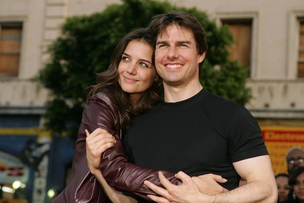 The secrets behind Tom Cruise - Katie Holmes' super-fast divorce - 1