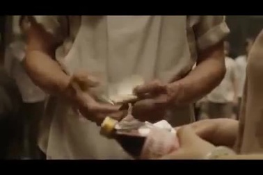 “Giving” (Cho đi)