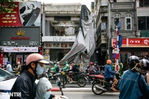 Vụ bê tông, kính "từ trên trời rơi xuống": Một người chết, công an vào cuộc