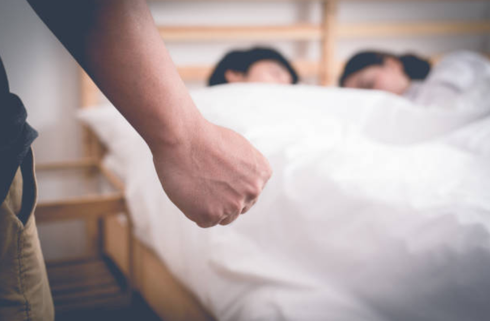 Không ai hiểu tột cùng cảm xúc của người bị phản bội, cho đến khi chính mình trải qua - 1 Không ai hiểu tột cùng cảm xúc của người bị phản bội, cho đến khi chính mình trải qua - 1