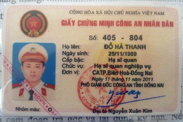 Khởi tố nguyên CSGT mượn nợ bằng thẻ ngành giả