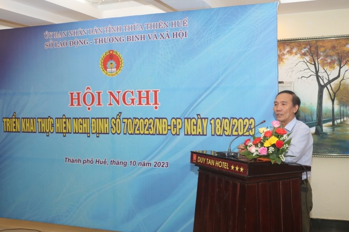 Ông Hồ Dần - Phó Giám đốc Sở LĐ-TB&XH tỉnh Thừa Thiên Huế phát biểu khai mạc Hội nghị