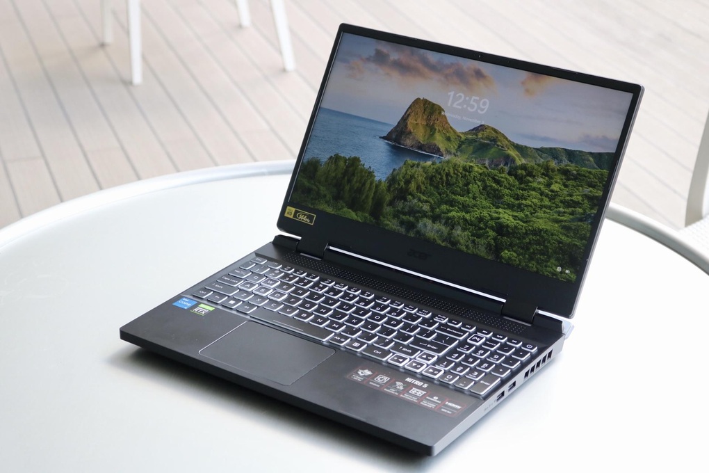 Acer Gaming Nitro 2023: Dòng laptop trang bị card RTX 4050 mạnh nhất - 4 Acer Gaming Nitro 2023: Dòng laptop trang bị card RTX 4050 mạnh nhất - 4