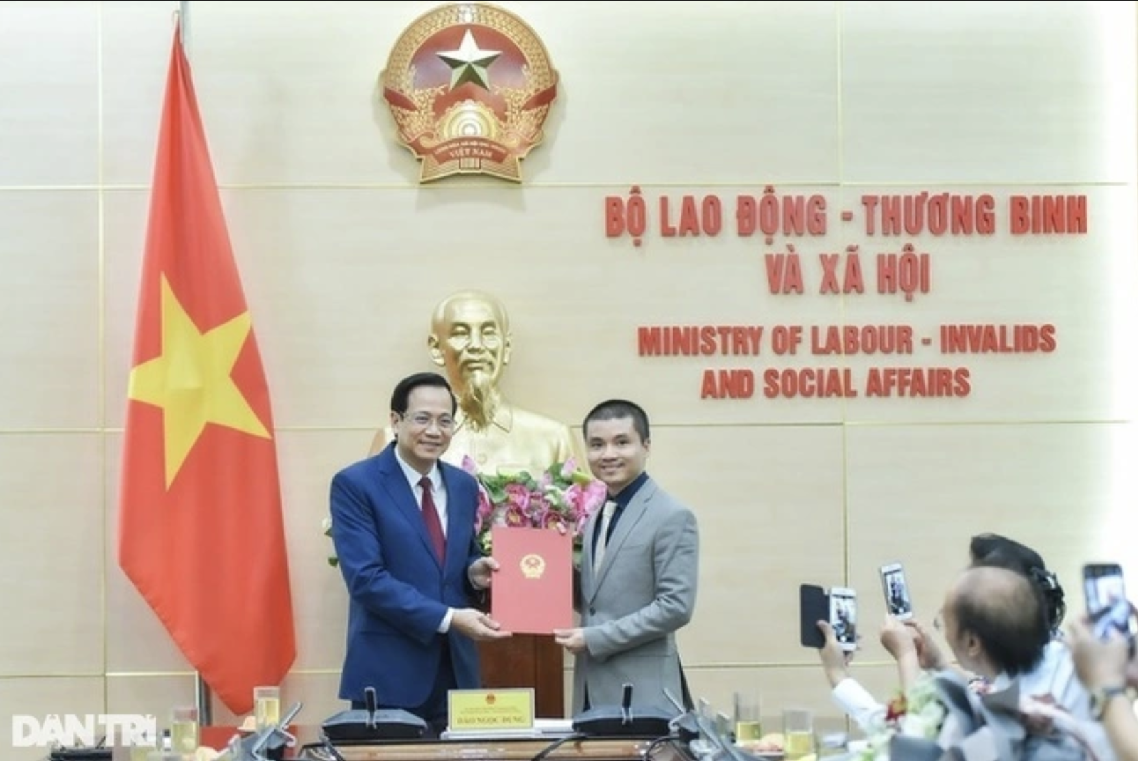 Hoàn thành quy hoạch báo chí: Sứ mệnh mới, tầm nhìn mới của báo Dân trí - 1 Hoàn thành quy hoạch báo chí: Sứ mệnh mới, tầm nhìn mới của báo Dân trí - 1