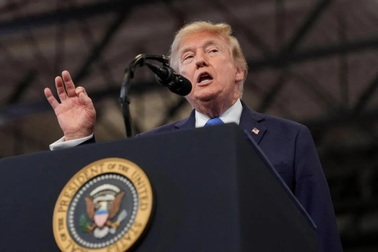 Tổng thống Trump sẽ sớm tuyên bố "eo biển Hormuz thuộc lãnh thổ Mỹ"