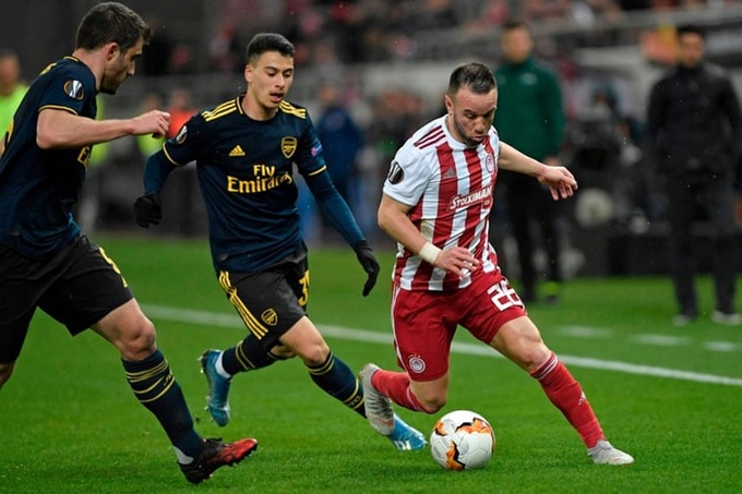 Arsenal thắng trên sân Olympiakos - Ảnh 3.