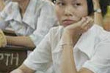 Học sinh trường chuyên và áp lực thi cử