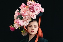 28 tuổi, trải đủ thăng trầm, còn điều gì Selena Gomez không thể vượt qua?