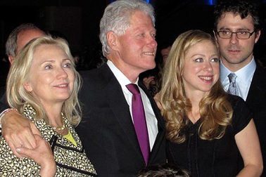 Bill Clinton mừng sinh nhật hoành tráng