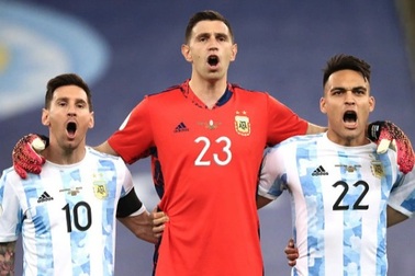 "Tôi hóa Super Saiyan khi ở cạnh Messi, nguyện chết vì anh ấy"