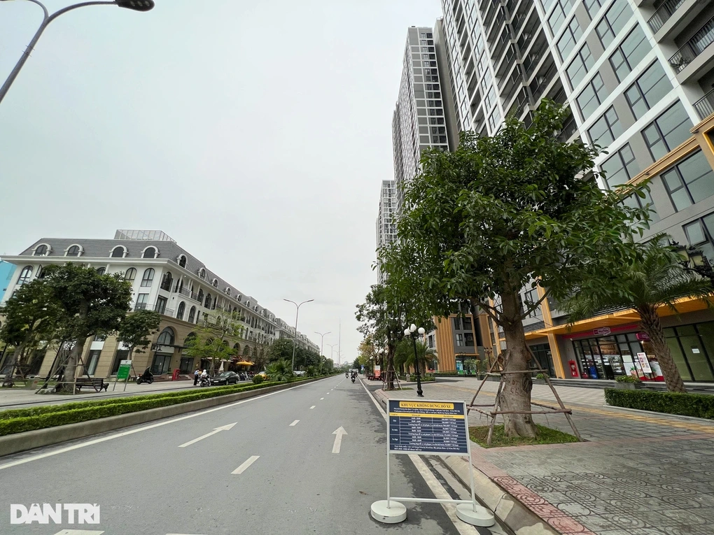 Khu chung cư nhà giàu ở Hà Nội chi 200 triệu đồng/giờ chạy máy phát điện - 1 Khu chung cư nhà giàu ở Hà Nội chi 200 triệu đồng/giờ chạy máy phát điện - 1