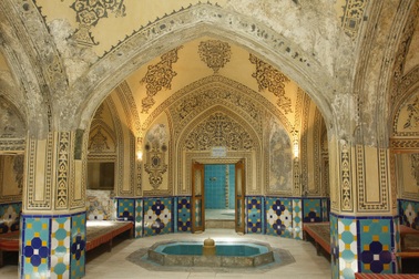 Vẻ đẹp lộng lẫy của nhà tắm công cộng xây dựng từ thế kỷ 16