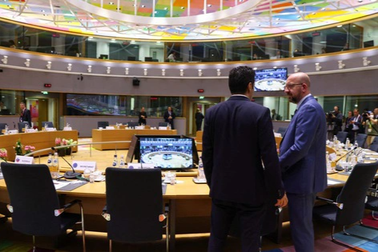 EU xây dựng hầm tối mật