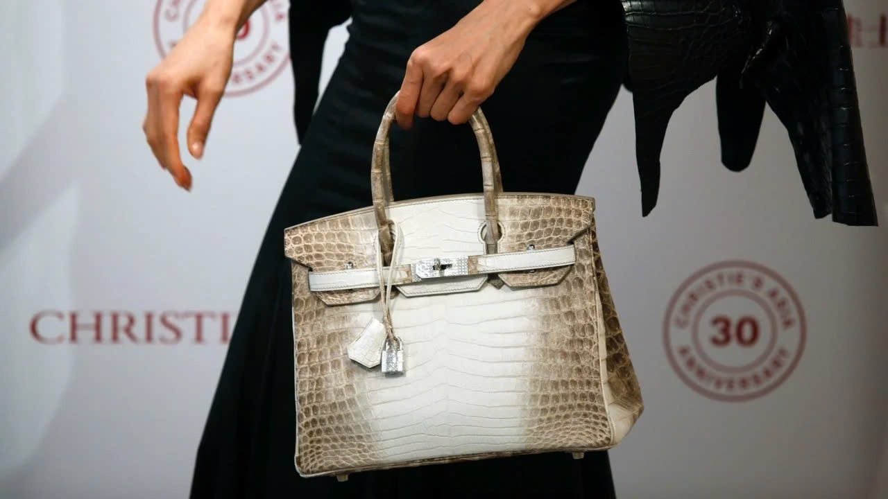 Túi Hermès bà Trương Mỹ Lan xin lại và các món đồ hiệu xứng đáng để đầu tư