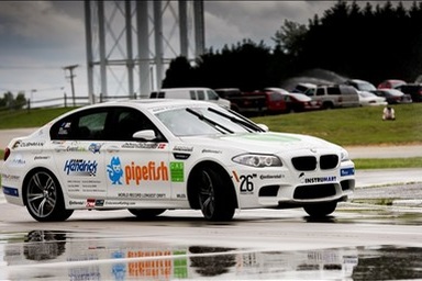 BMW lập kỷ lục quãng đường drift dài nhất thế giới