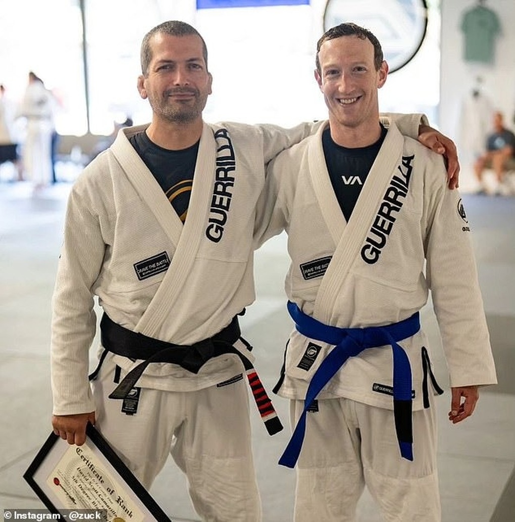 Tỷ phú Mark Zuckerberg thăng hạng đai xanh môn Jiu-jitsu - 1 Tỷ phú Mark Zuckerberg thăng hạng đai xanh môn Jiu-jitsu - 1