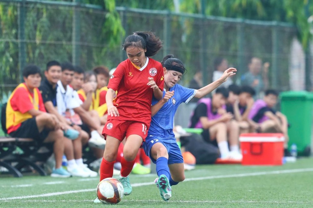 Hấp dẫn cuộc đua vô địch giải U16 nữ Quốc gia 2025 - 1 Hấp dẫn cuộc đua vô địch giải U16 nữ Quốc gia 2025 - 1