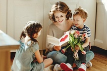 Câu chuyện buồn đằng sau nguồn gốc "Ngày của Mẹ"