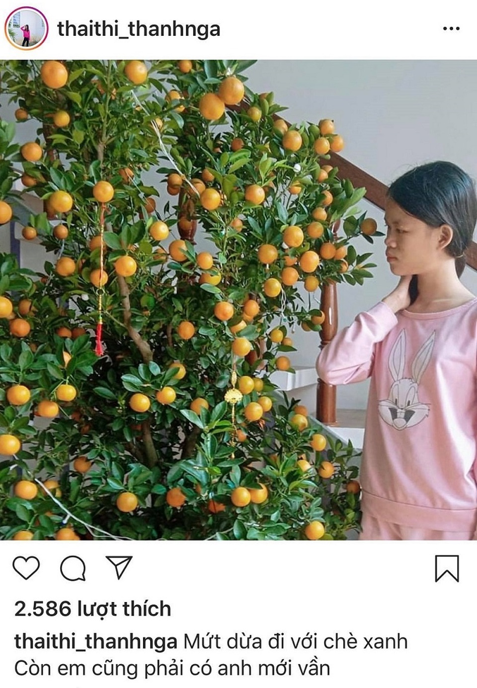 Nữ sinh thành hiện tượng mạng nhờ làm thơ thả thính vu vơ - 5 Nữ sinh thành hiện tượng mạng nhờ làm thơ thả thính vu vơ - 5