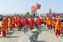 Tri ân Đức Quốc tổ Lạc Long Quân ở Đất Mũi Cà Mau