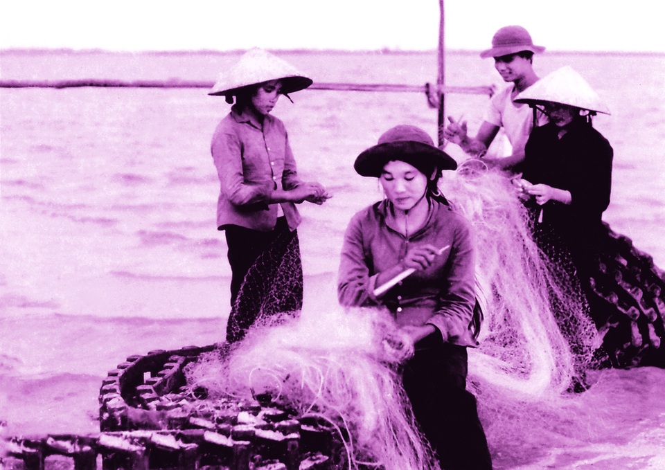 Xúc động hình ảnh khúc tráng ca của tuổi trẻ Việt Nam một thời hào hùng - 18 Xúc động hình ảnh khúc tráng ca của tuổi trẻ Việt Nam một thời hào hùng - 18