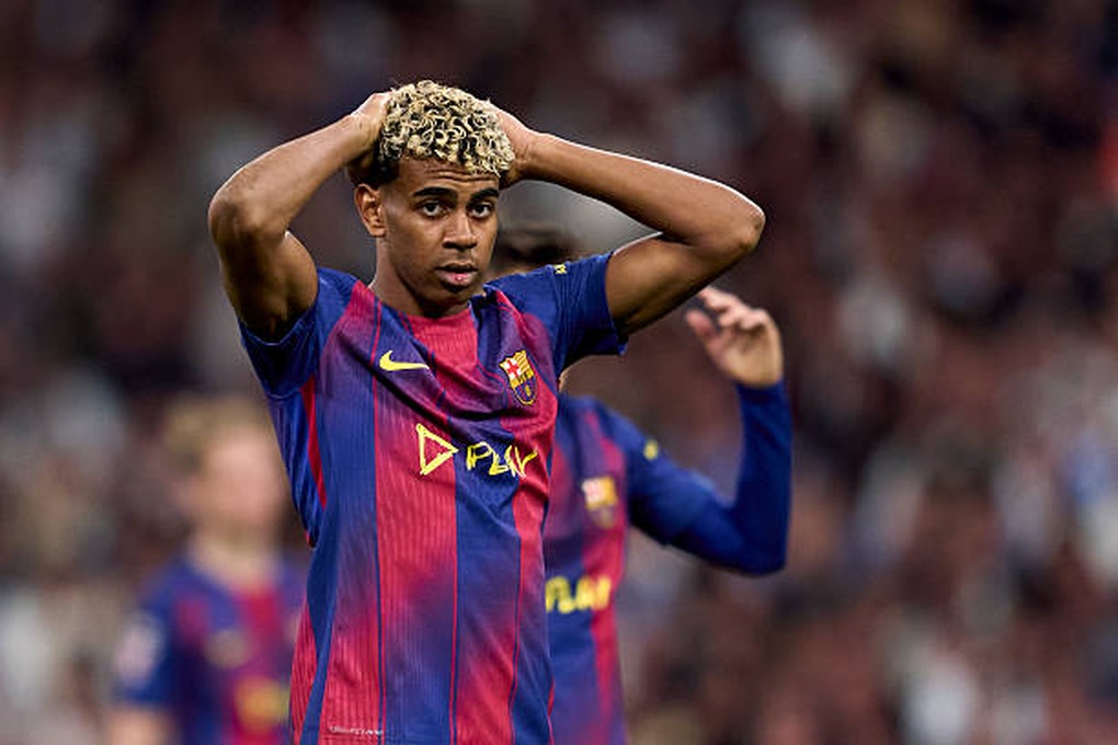 Lamine Yamal utrpěl nevyléčitelné zranění - 2 Lamine Yamal dính chấn thương không thể chữa khỏi - 2