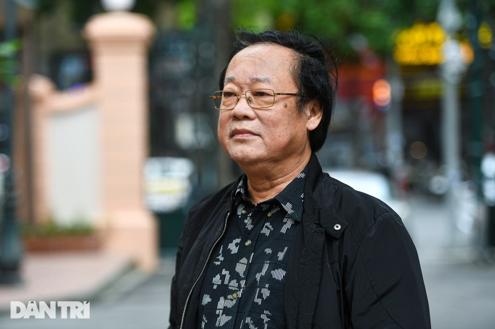 NSƯT Phú Thăng từng bị khán giả chửi, cưới vợ xong chỉ còn 2 triệu đồng - 4 NSƯT Phú Thăng từng bị khán giả chửi, cưới vợ xong chỉ còn 2 triệu đồng - 4