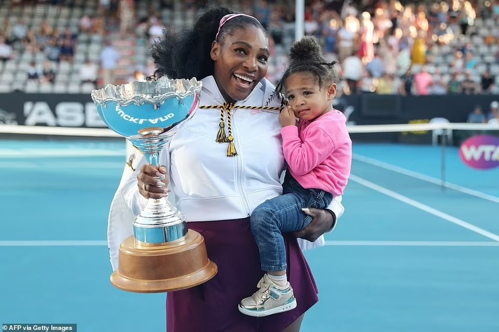 Serena Williams bất ngờ tuyên bố giã từ sự nghiệp sau US Open - 2 Serena Williams bất ngờ tuyên bố giã từ sự nghiệp sau US Open - 2