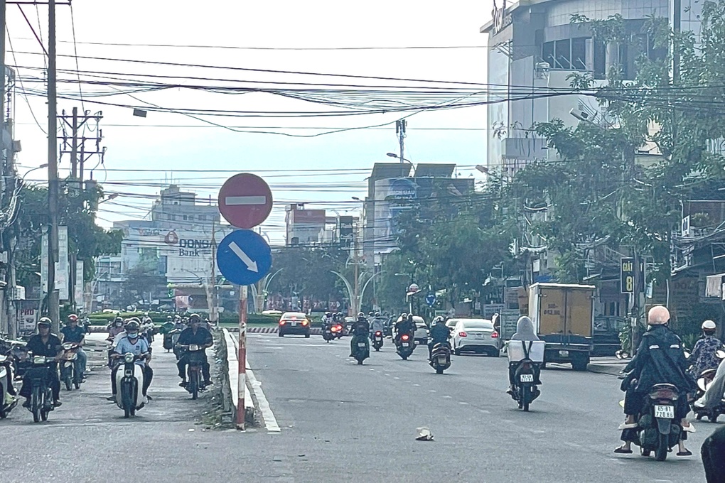 Vì sao Cần Thơ hễ mưa lớn là ngập dù có cống ngăn triều? - 3 Vì sao Cần Thơ hễ mưa lớn là ngập dù có cống ngăn triều? - 3