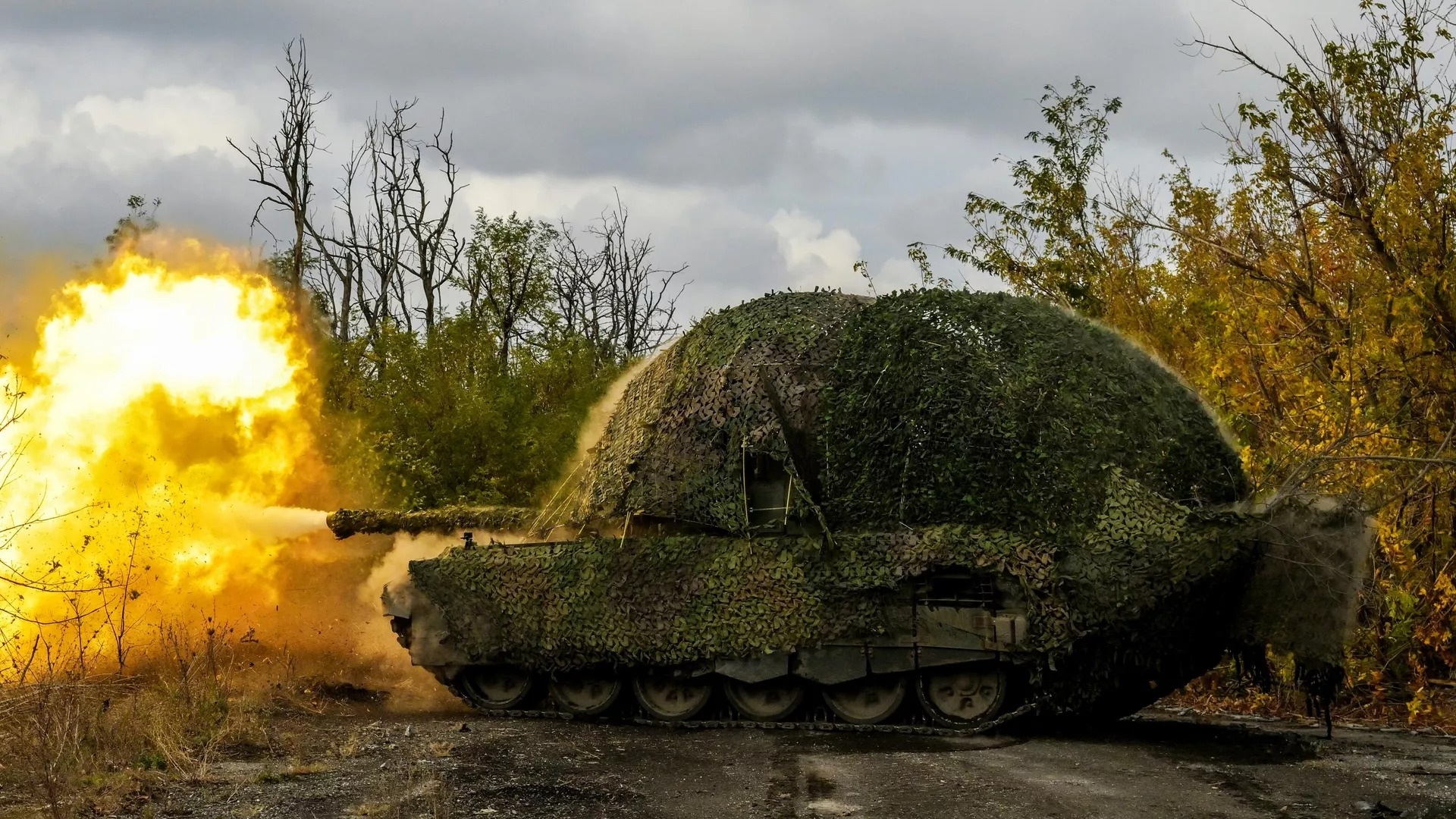 Nga siết vòng vây nút thắt Donbass, bóp nghẹt tuyến phòng thủ Ukraine - 1 Nga siết vòng vây nút thắt Donbass, bóp nghẹt tuyến phòng thủ Ukraine - 1