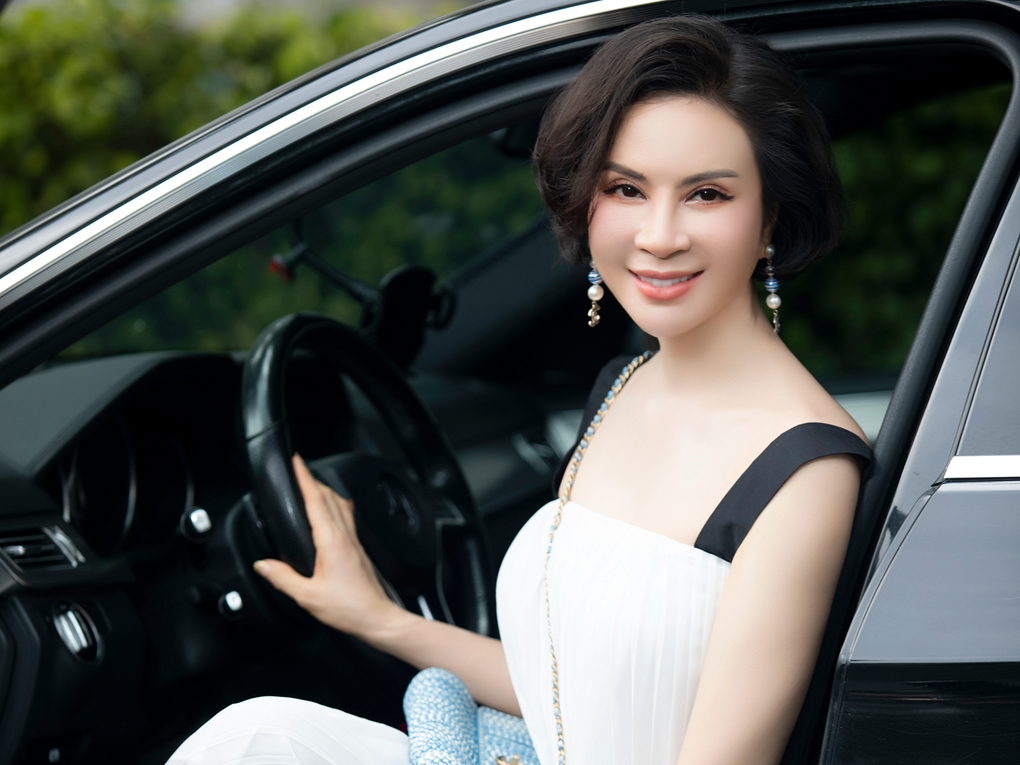 MC Thanh Mai tiết lộ bí quyết giữ nhan sắc và vòng eo 58cm ở tuổi 50 - 1 MC Thanh Mai tiết lộ bí quyết giữ nhan sắc và vòng eo 58cm ở tuổi 50 - 1