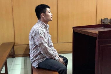 Sát hại em ruột vì không đi mua đồ ăn