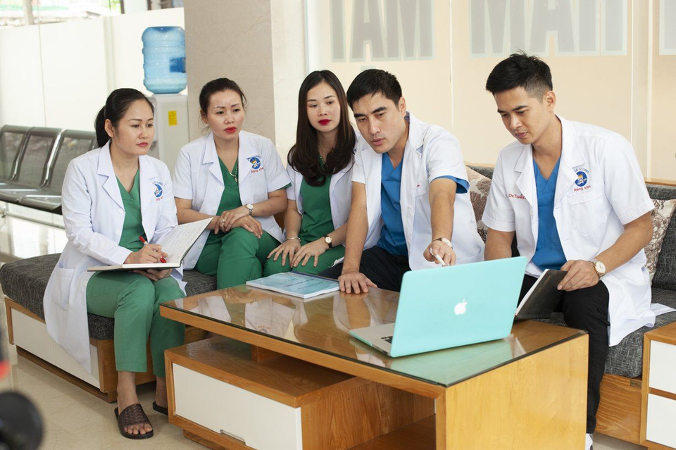 Nha khoa Răng Xinh thành phố Vinh tư vấn kỹ năng chăm sóc sau niềng hiệu quả - 1 Nha khoa Răng Xinh thành phố Vinh tư vấn kỹ năng chăm sóc sau niềng hiệu quả - 1
