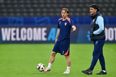 HLV Dalic: "Croatia quyết tâm đánh bại Italy để giành vé đi tiếp"