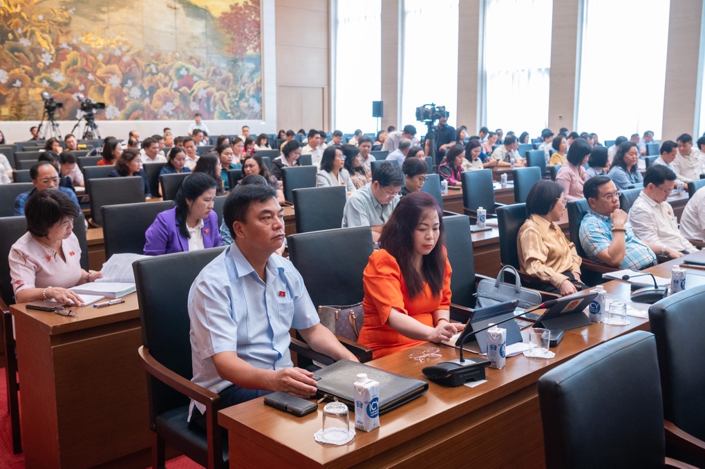Đề nghị cho phép bán thuốc qua mạng với trường hợp khám, chữa bệnh từ xa - 3 Đề nghị cho phép bán thuốc qua mạng với trường hợp khám, chữa bệnh từ xa - 3