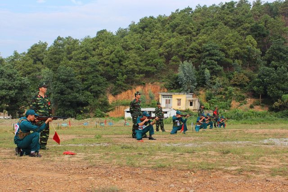 “Khi có chiến tranh, dân quân tự vệ là lực lượng đầu tiên nổ súng” - 2 “Khi có chiến tranh, dân quân tự vệ là lực lượng đầu tiên nổ súng” - 2