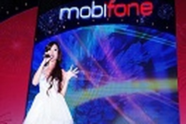 Tưng bừng đêm nhạc “Bắt sóng cảm xúc cùng MobiFone”