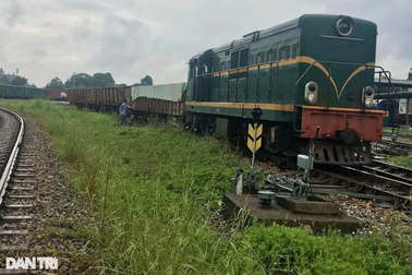Lào Cai lần đầu tiên kiểm tra nồng độ cồn với người lái tàu hỏa