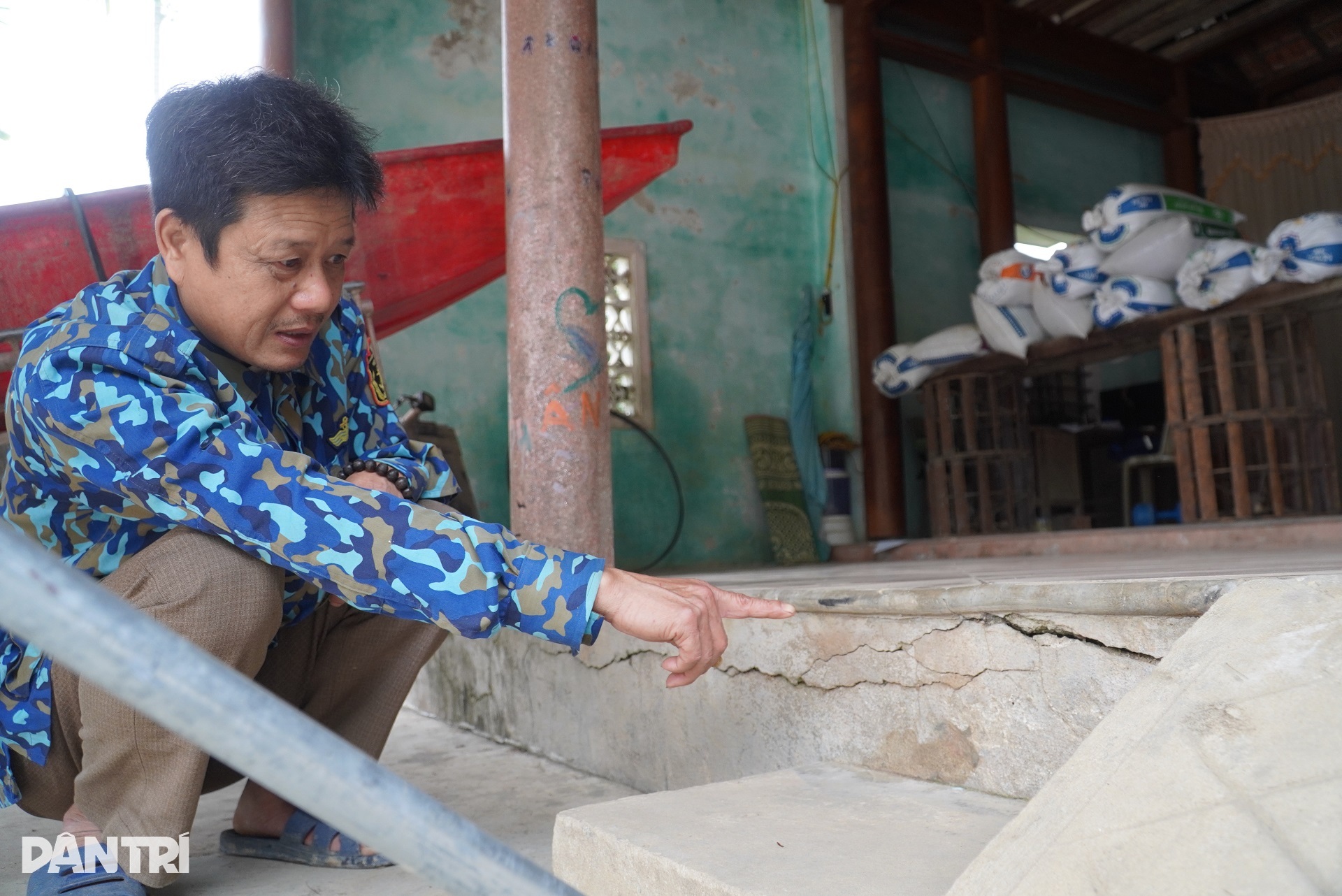 Hố tử thần sau tiếng động lớn: Dân đi thuê nhà ở tạm trước Tết - 8