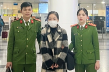 Đối tượng bị truy nã quốc tế "sa lưới" khi vừa xuống sân bay Nội Bài