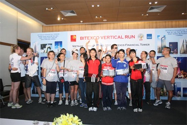 Chạy bộ chinh phục toà tháp cao nhất Việt Nam