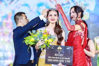 Người đẹp Thái Bình đăng quang Hoa hậu Du lịch Việt Nam 2022