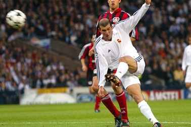 Các tuyệt phẩm vô lê sống mãi với thời gian